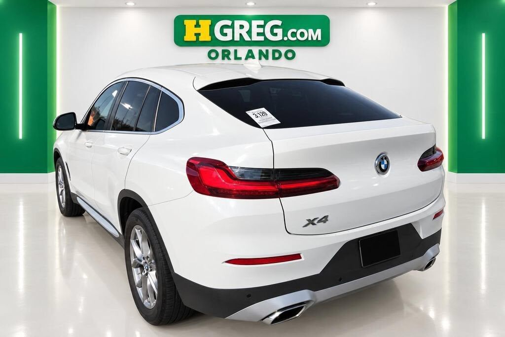 2022 BMW X4