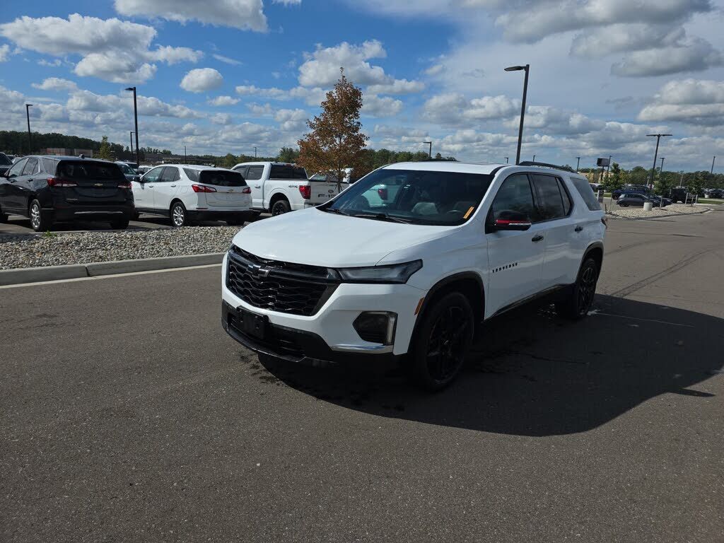 2022 CHEVROLET Traverse