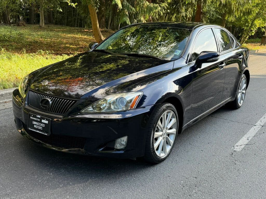 2010 LEXUS IS