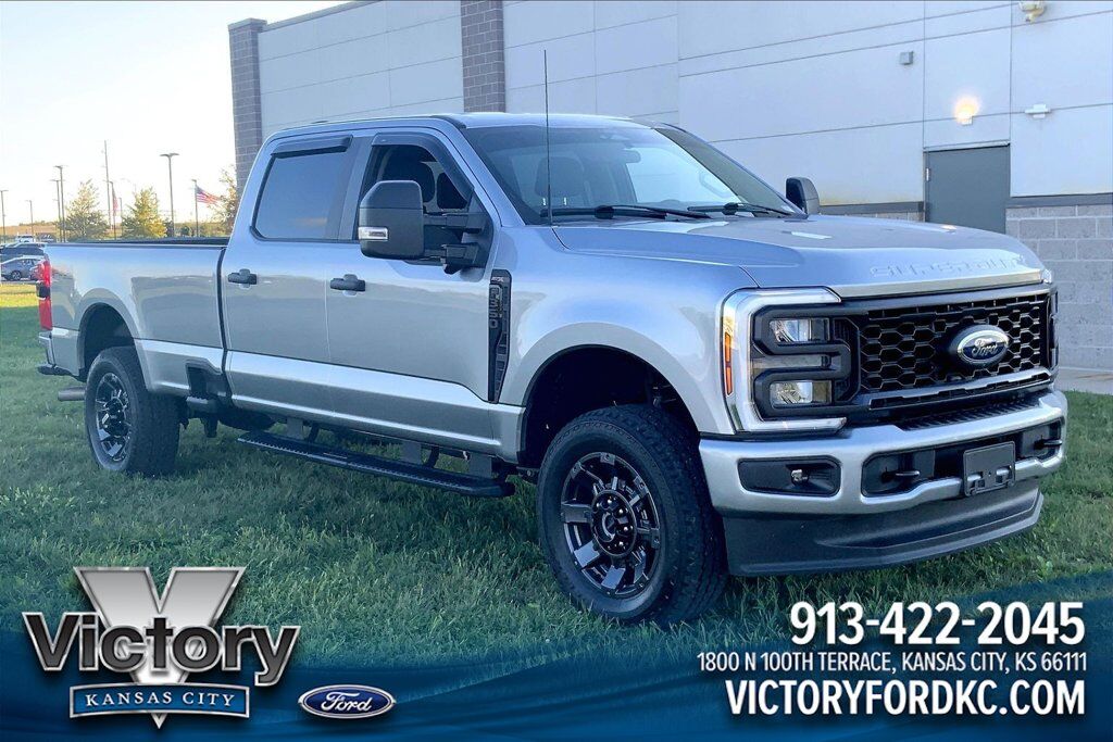 2024 FORD F-350