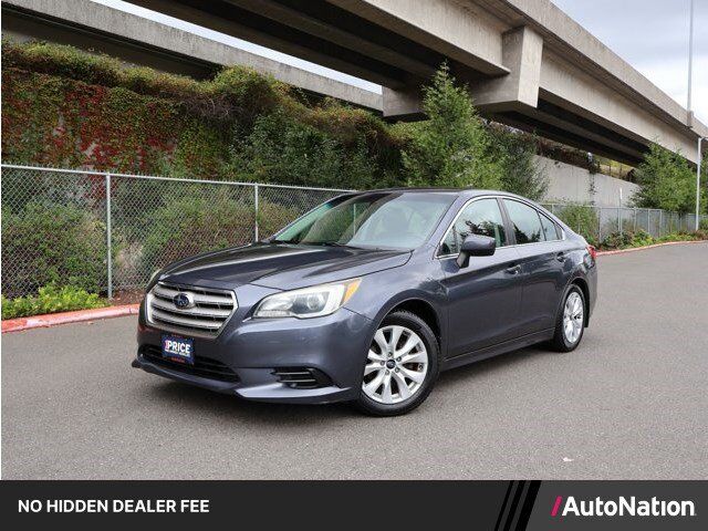 2017 SUBARU Legacy