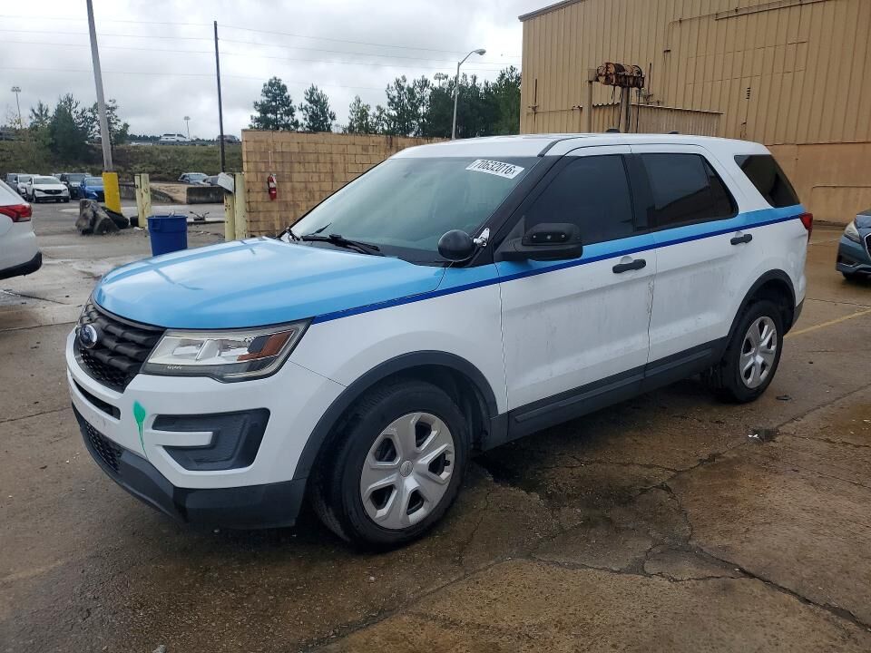 2018 FORD Explorer