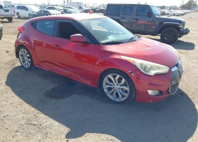 2013 HYUNDAI Veloster