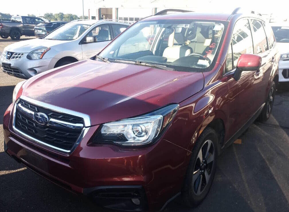 2018 SUBARU Forester