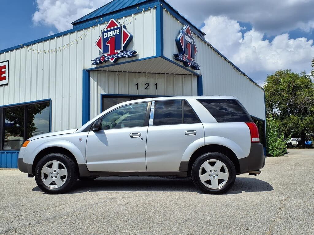 2004 SATURN Vue
