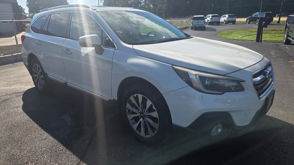2019 SUBARU Outback
