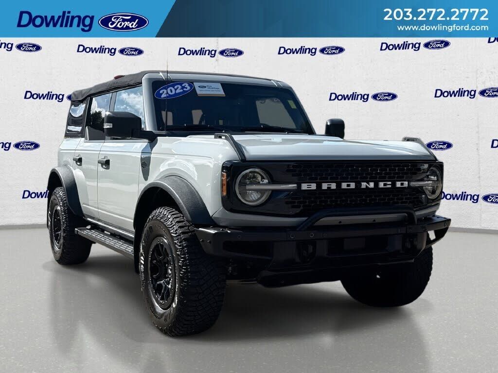 2023 FORD Bronco