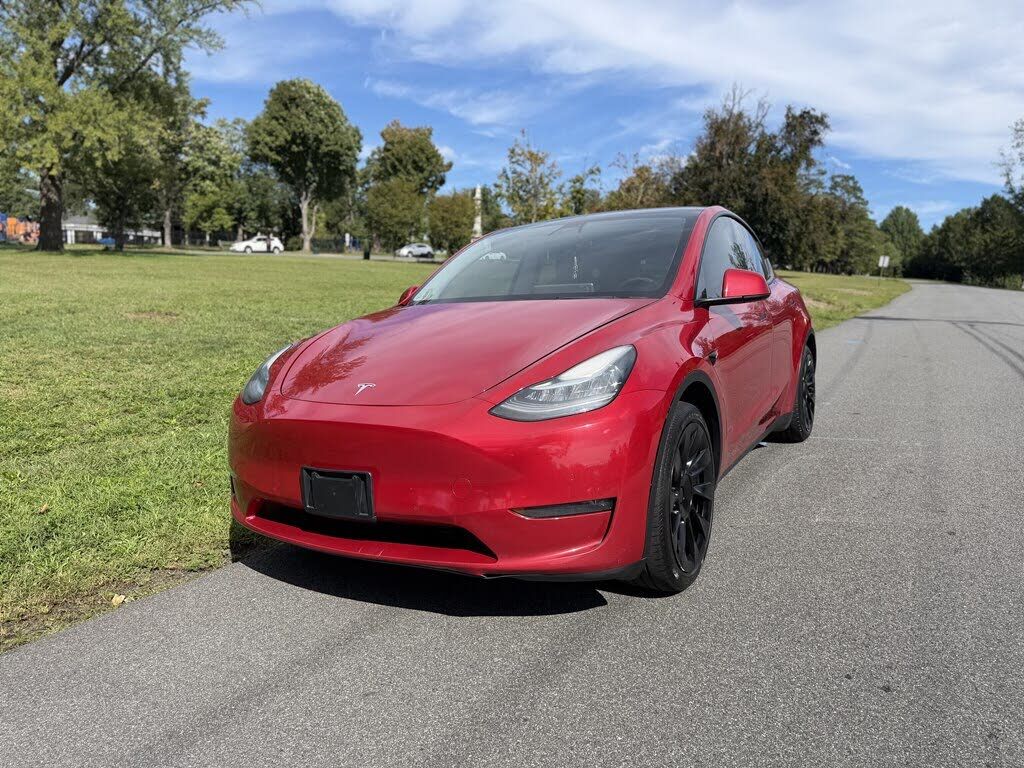 2021 TESLA Model Y