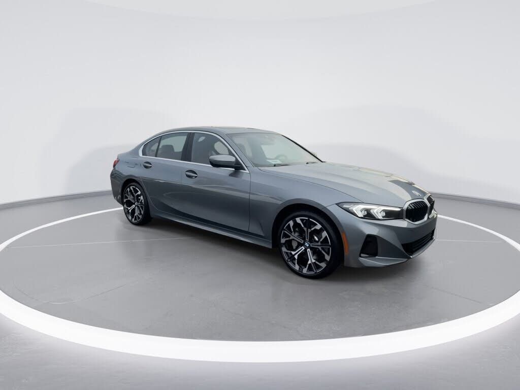 2026 BMW 330i
