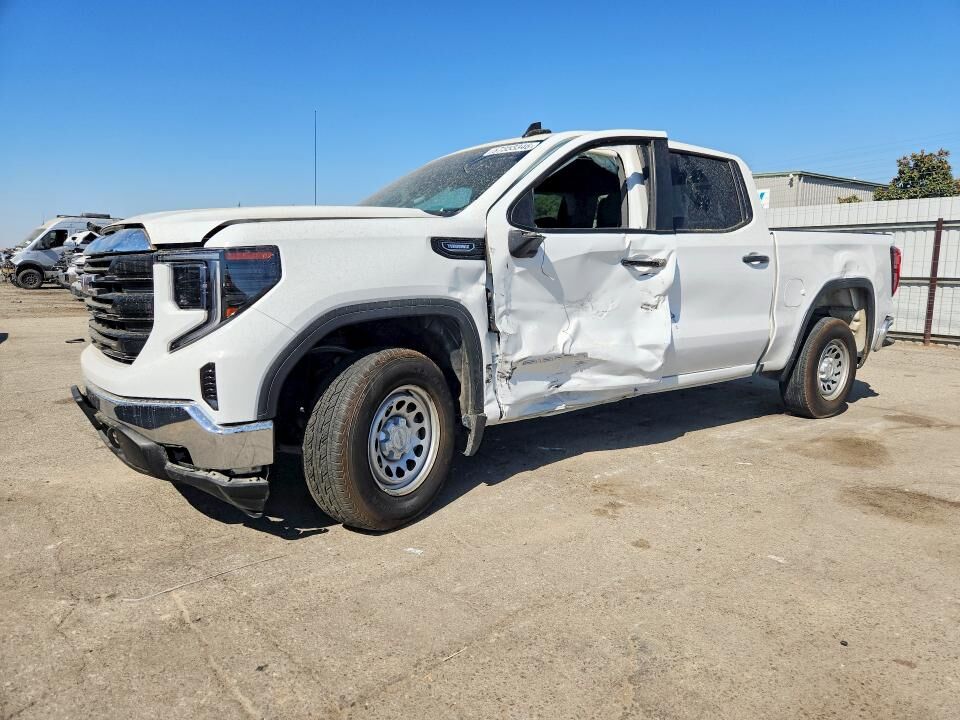 2025 GMC Sierra
