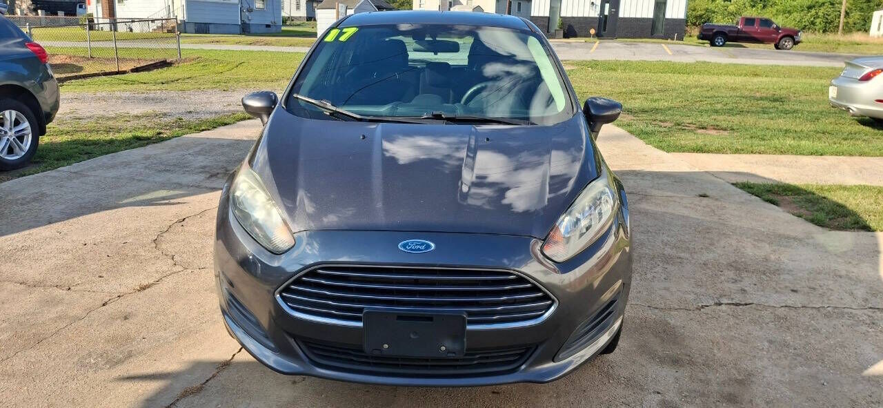 2017 FORD Fiesta