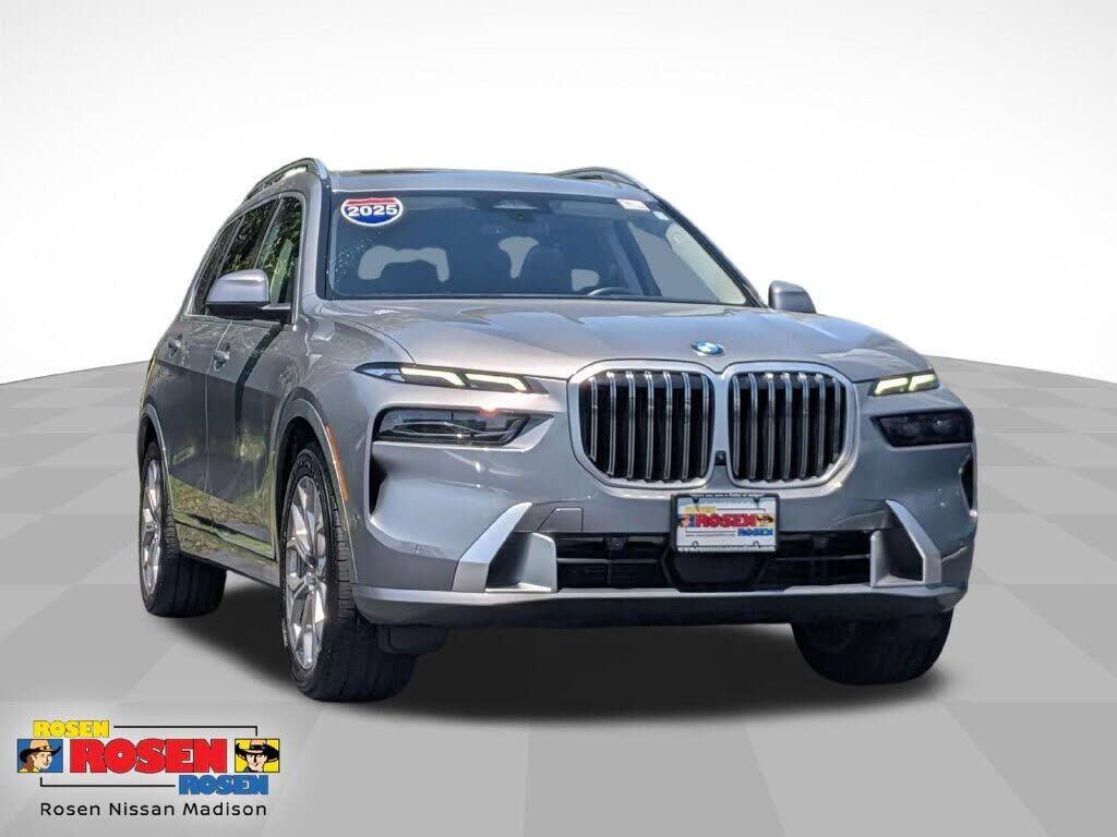 2025 BMW X7