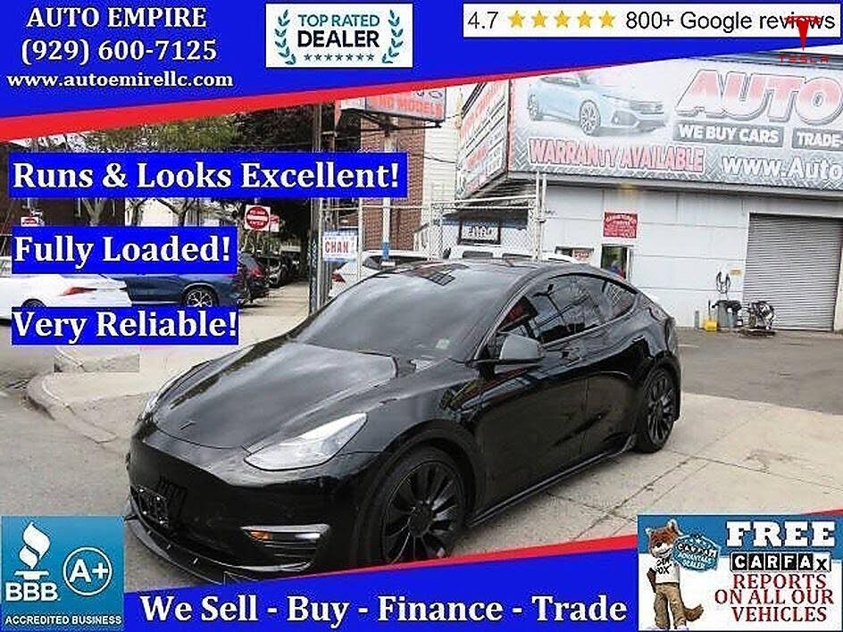 2022 TESLA Model Y
