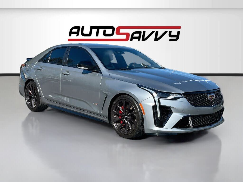 2023 CADILLAC CT4
