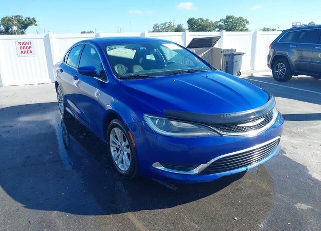2016 CHRYSLER 200