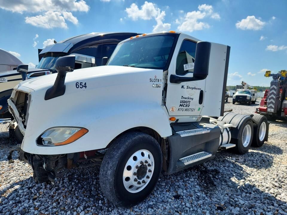 2018 INTERNATIONAL LT625