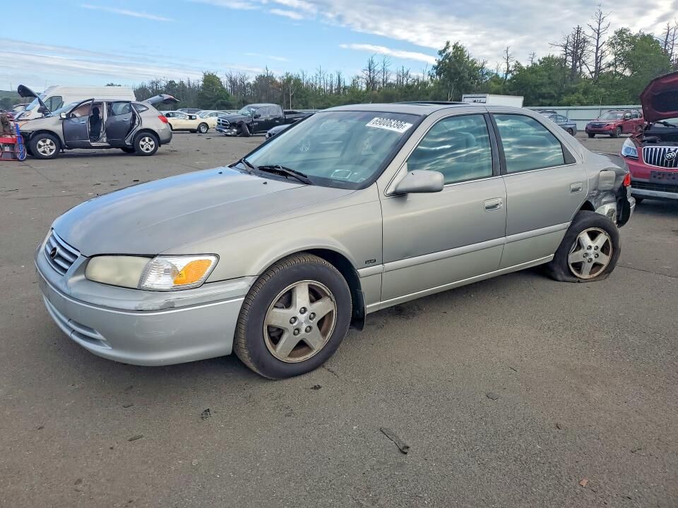 2001 TOYOTA Camry