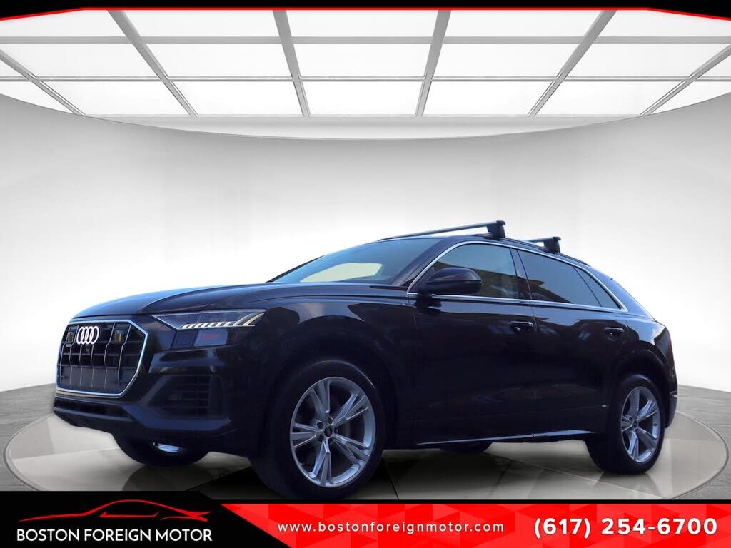 2023 AUDI Q8