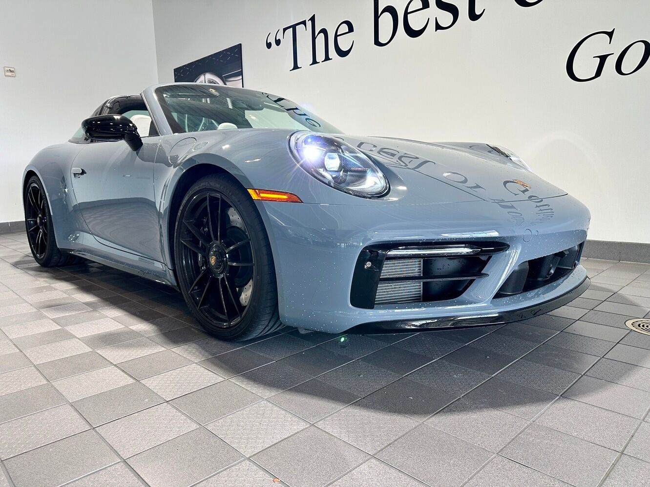 2024 PORSCHE 911
