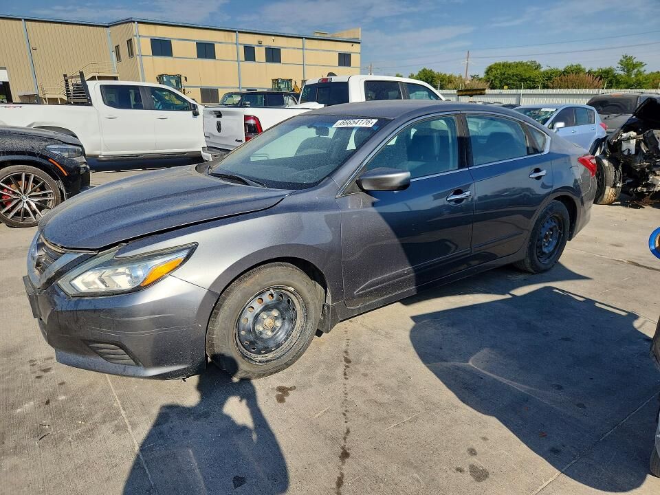 2016 NISSAN Altima