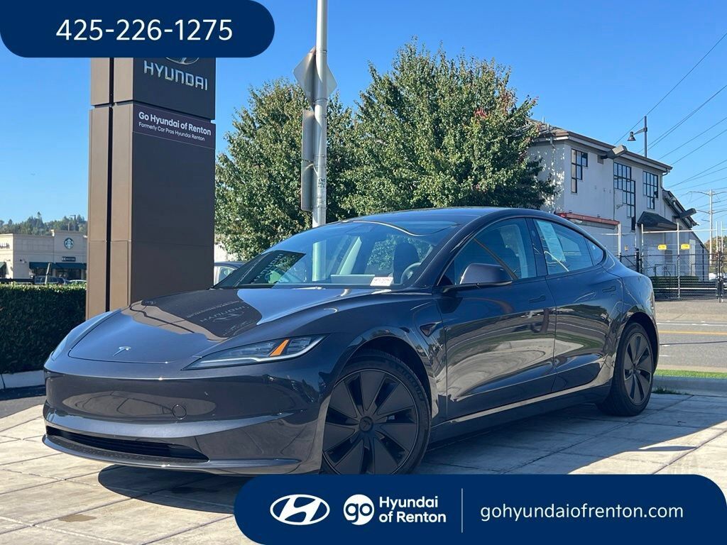 2024 TESLA Model 3