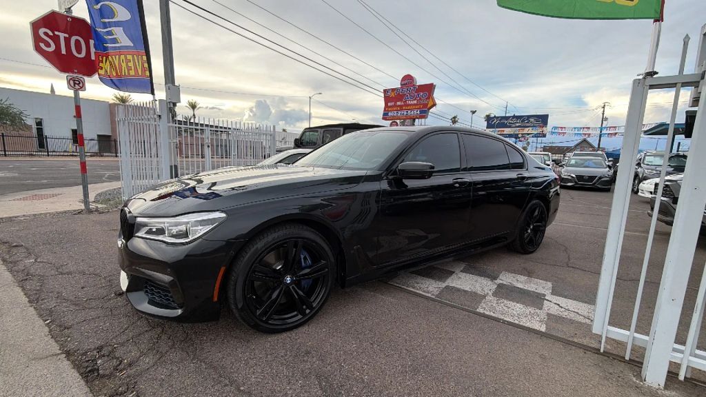 2018 BMW 750i