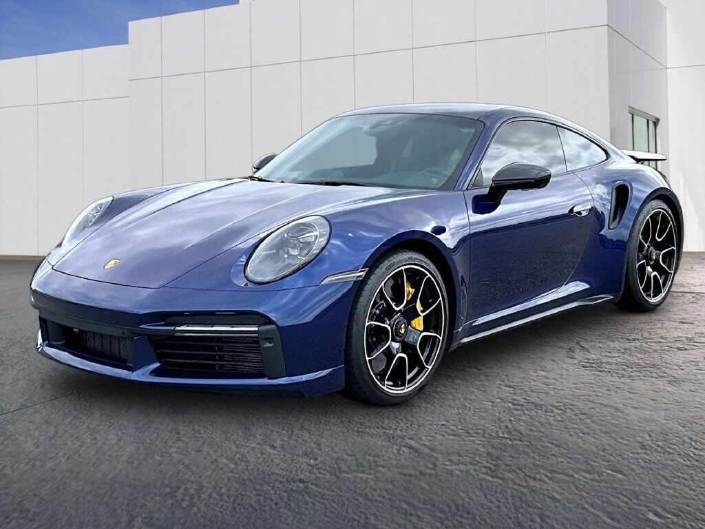 2022 PORSCHE 911