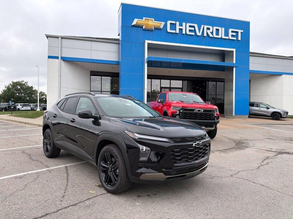2026 CHEVROLET Trax