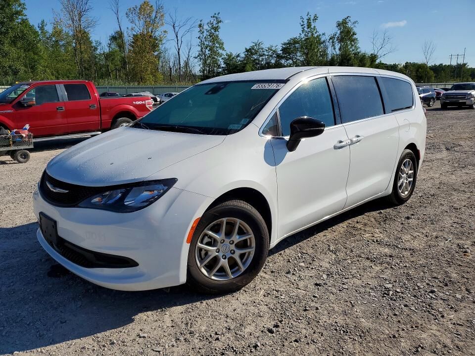 2025 CHRYSLER Voyager