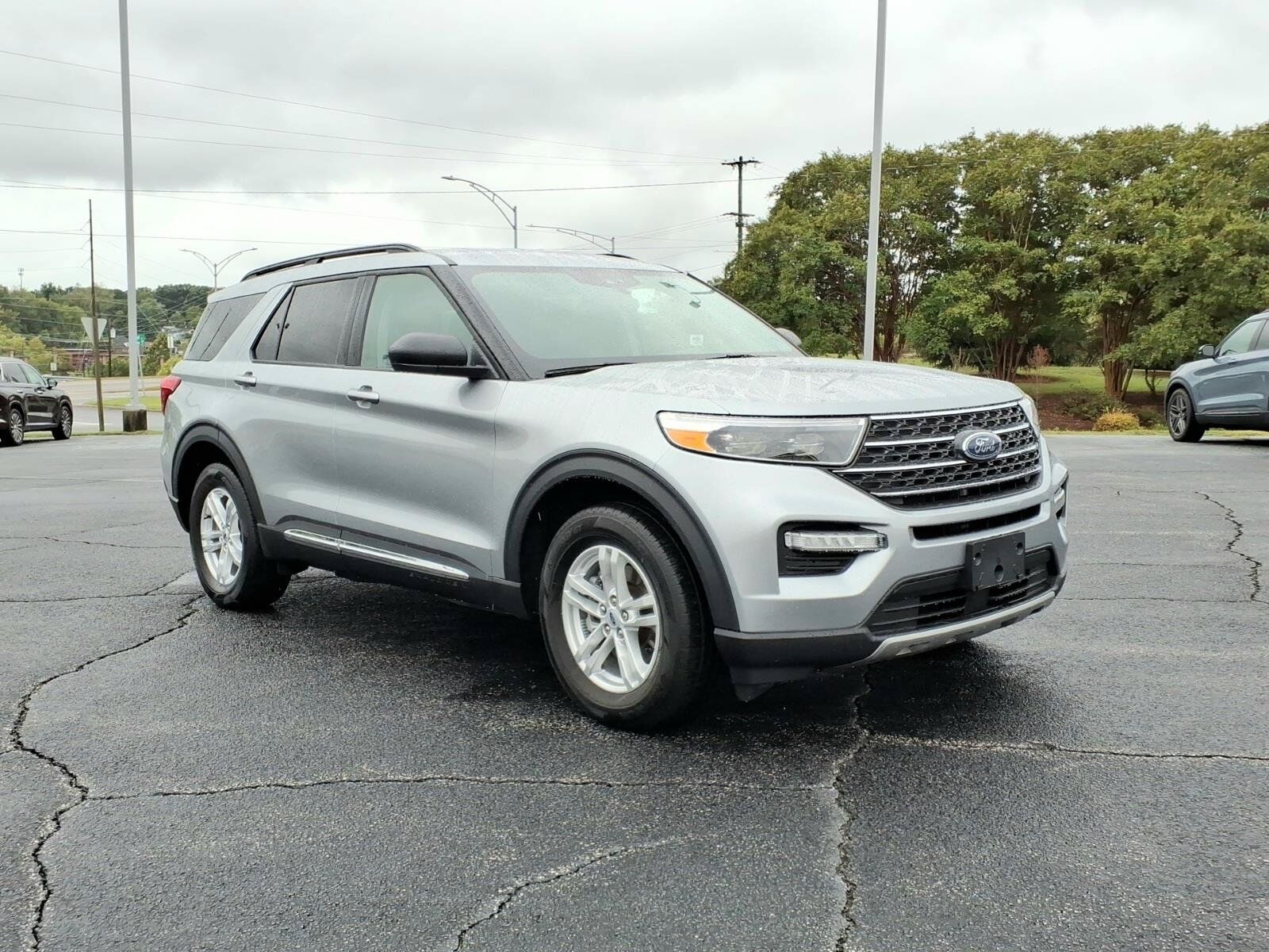 2023 FORD Explorer