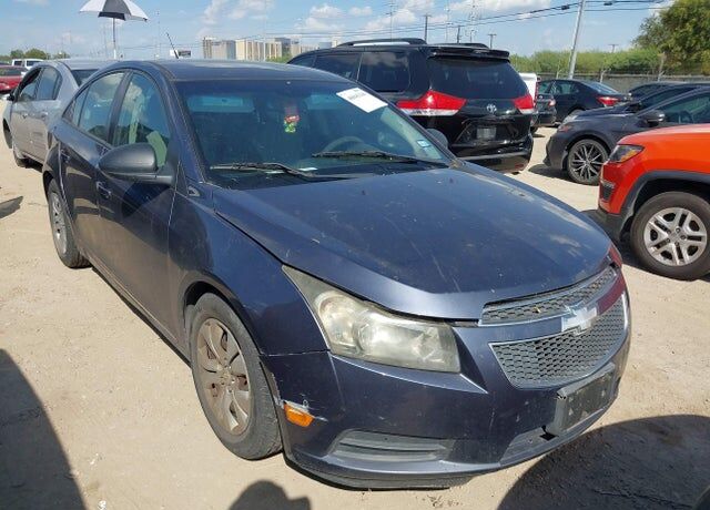 2013 CHEVROLET Cruze