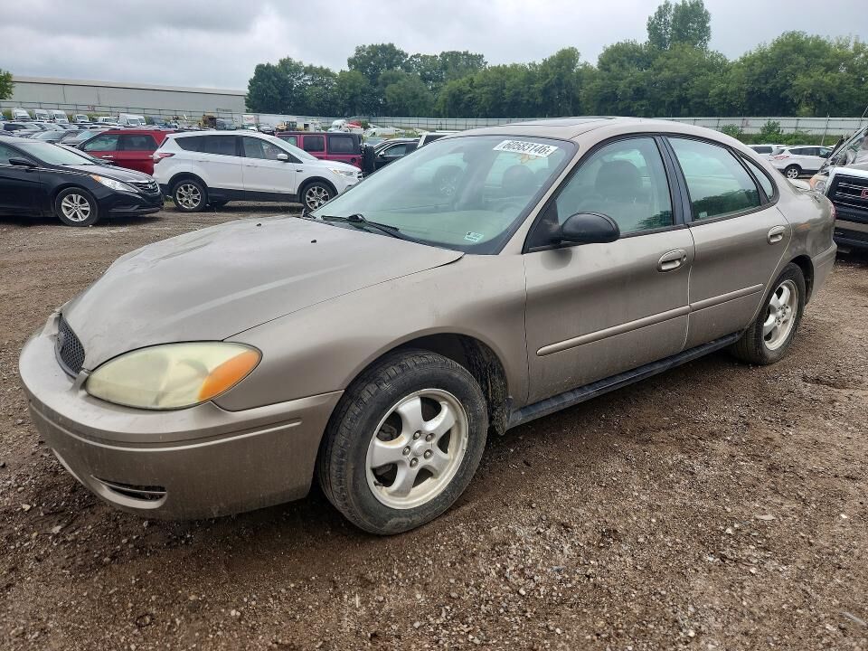 2004 FORD Taurus