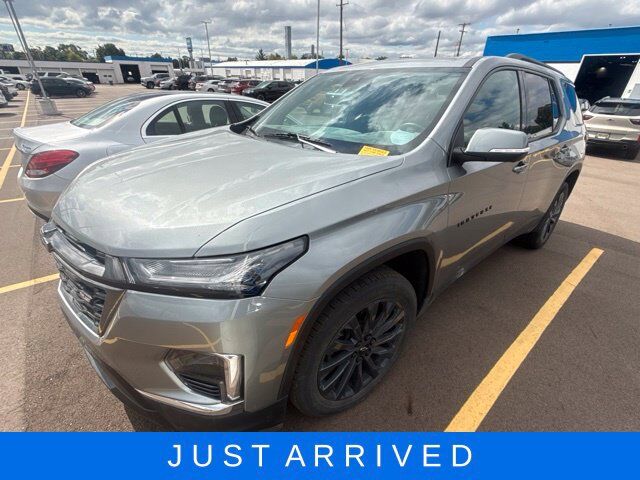 2023 CHEVROLET Traverse