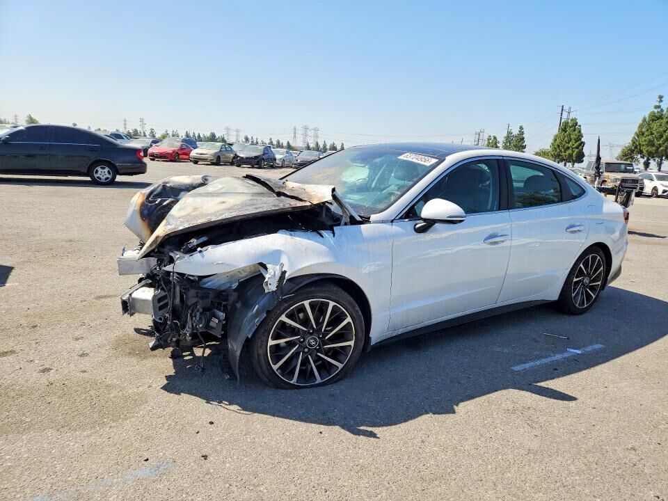 2022 HYUNDAI Sonata