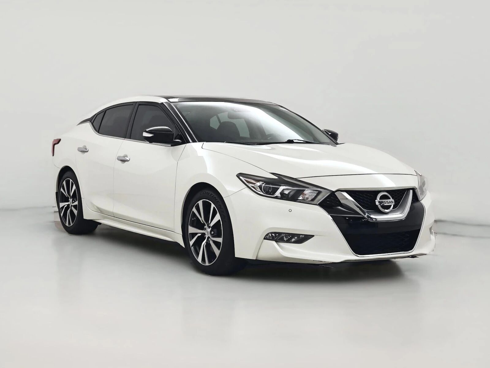 2017 NISSAN Maxima