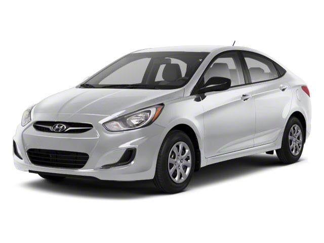 2013 HYUNDAI Accent