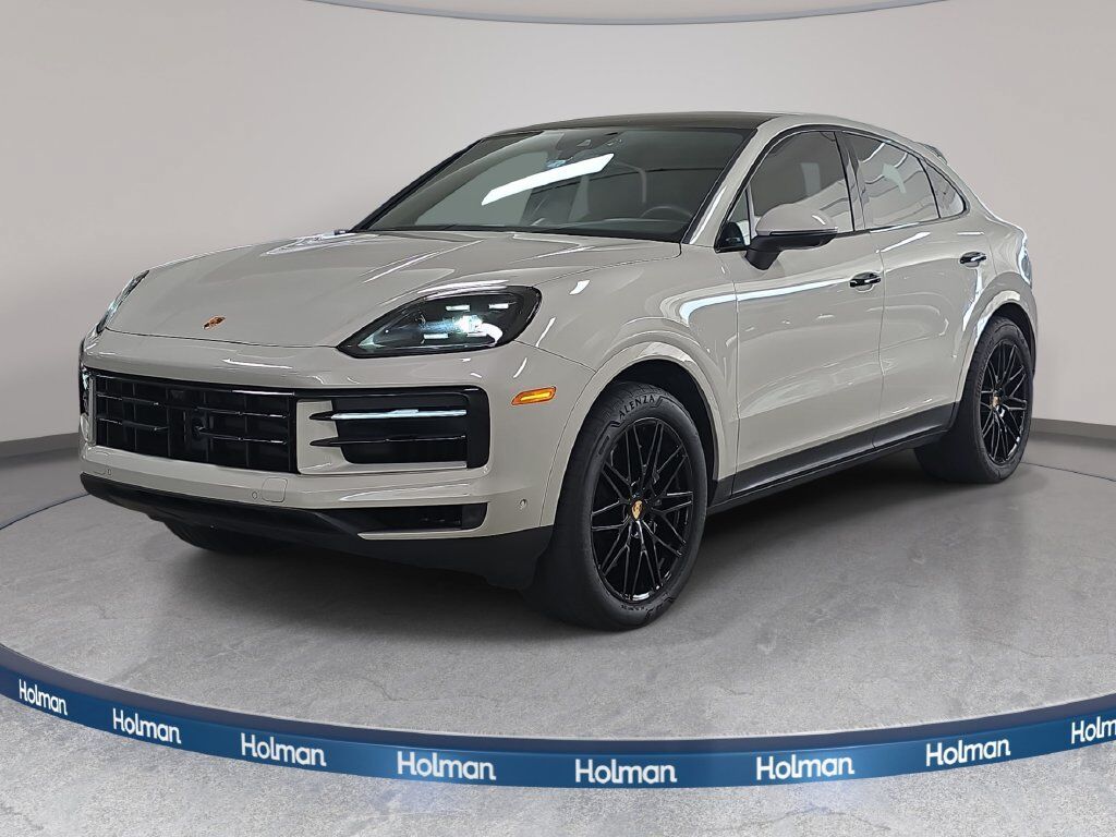 2024 PORSCHE Cayenne