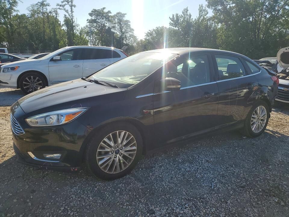 2018 FORD Focus