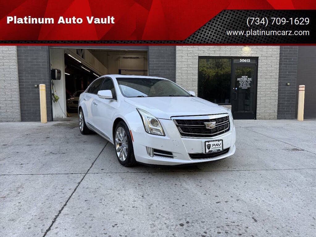 2017 CADILLAC XTS