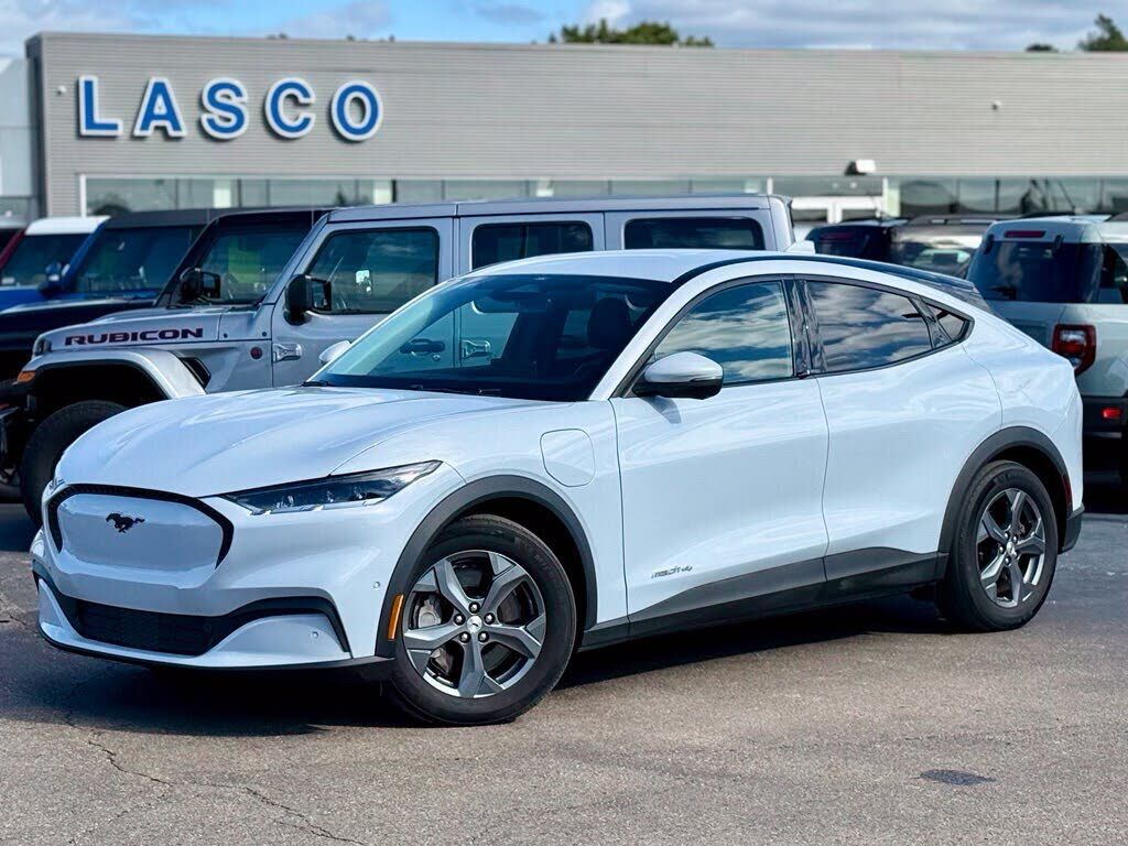 2022 FORD Mach-E