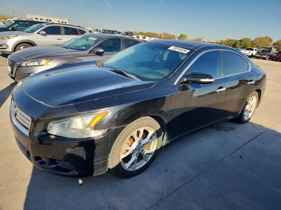 2012 NISSAN Maxima