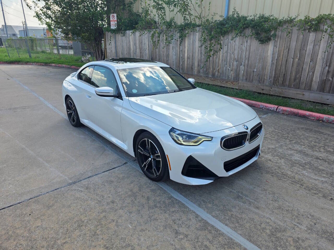2026 BMW 230i