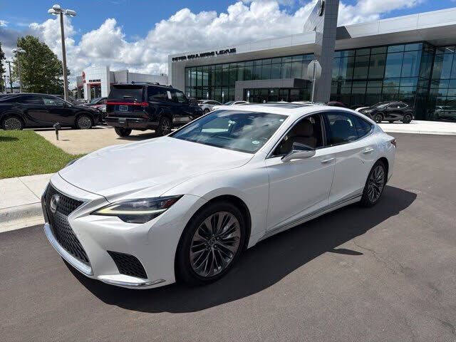 2023 LEXUS LS