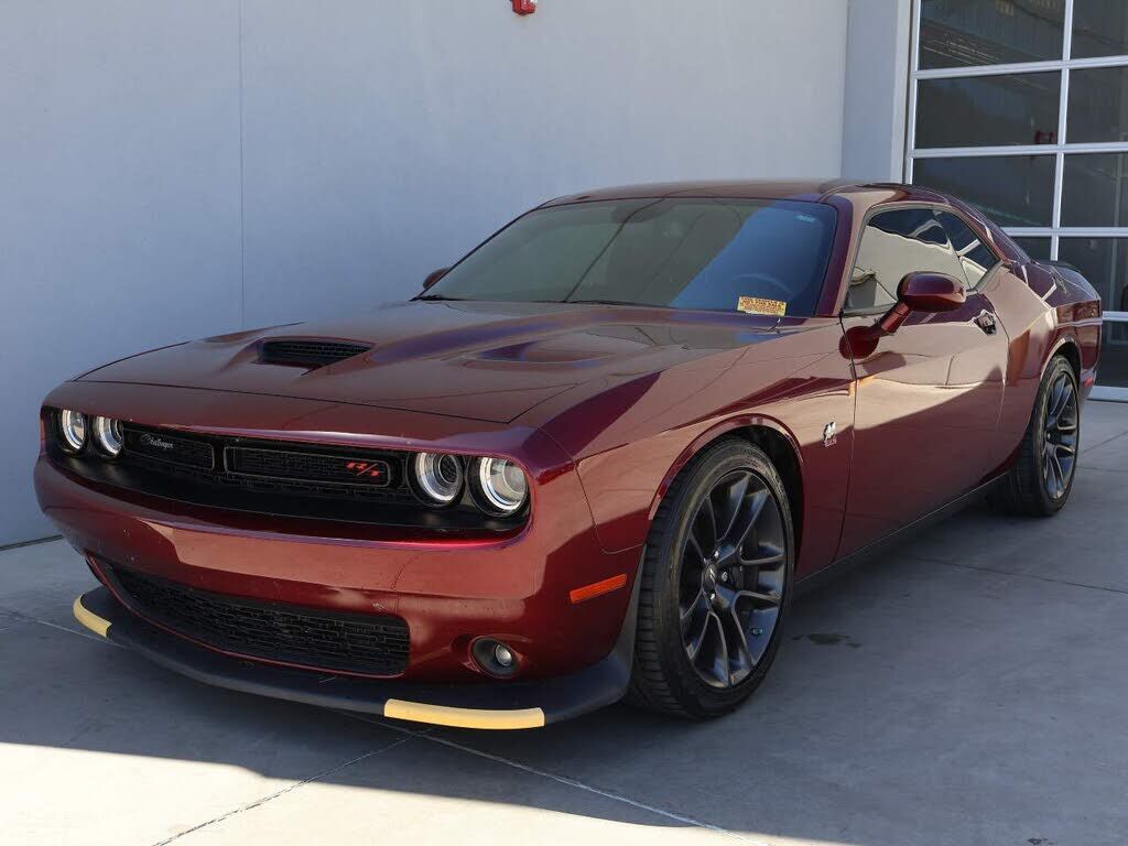2021 DODGE Challenger