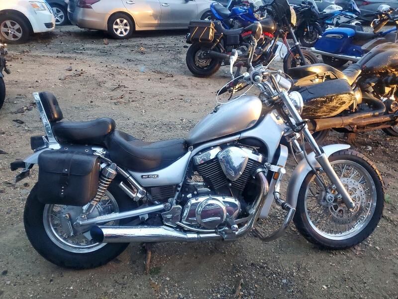 2008 SUZUKI VS800