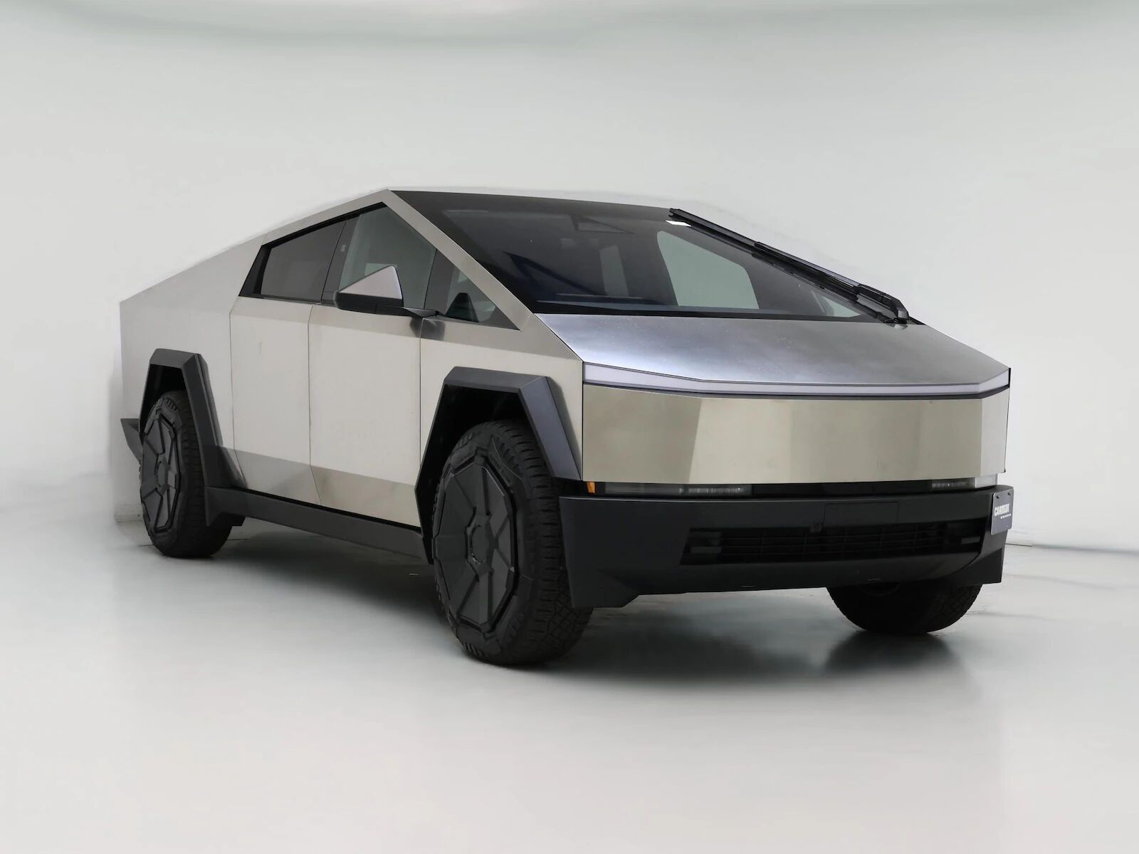 2025 TESLA Cybertruck