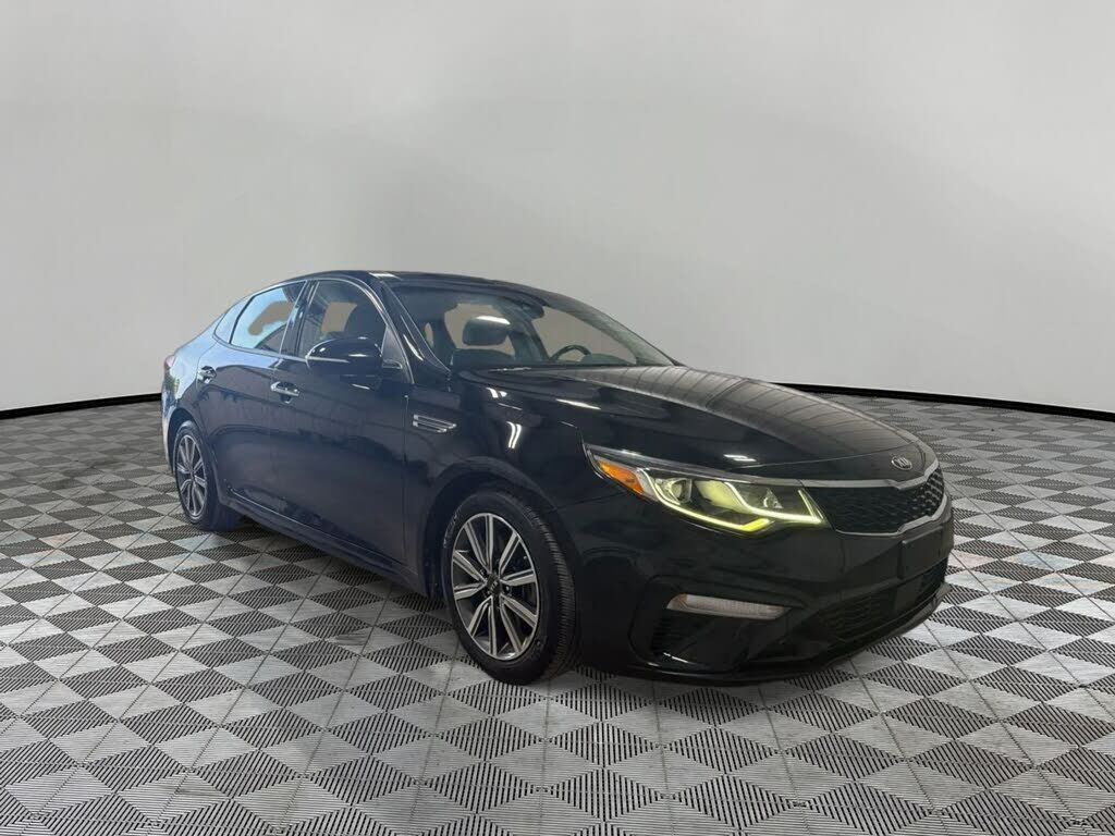 2019 KIA Optima