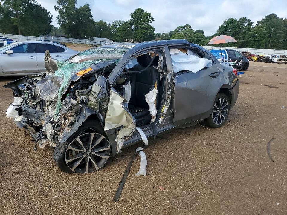 2018 TOYOTA Corolla