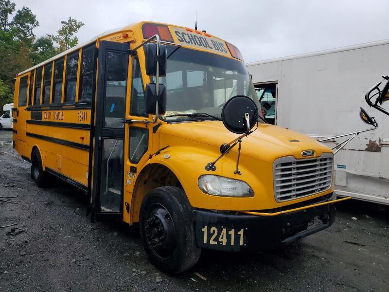 2013 FREIGHTLINER B2 Bus Chassis