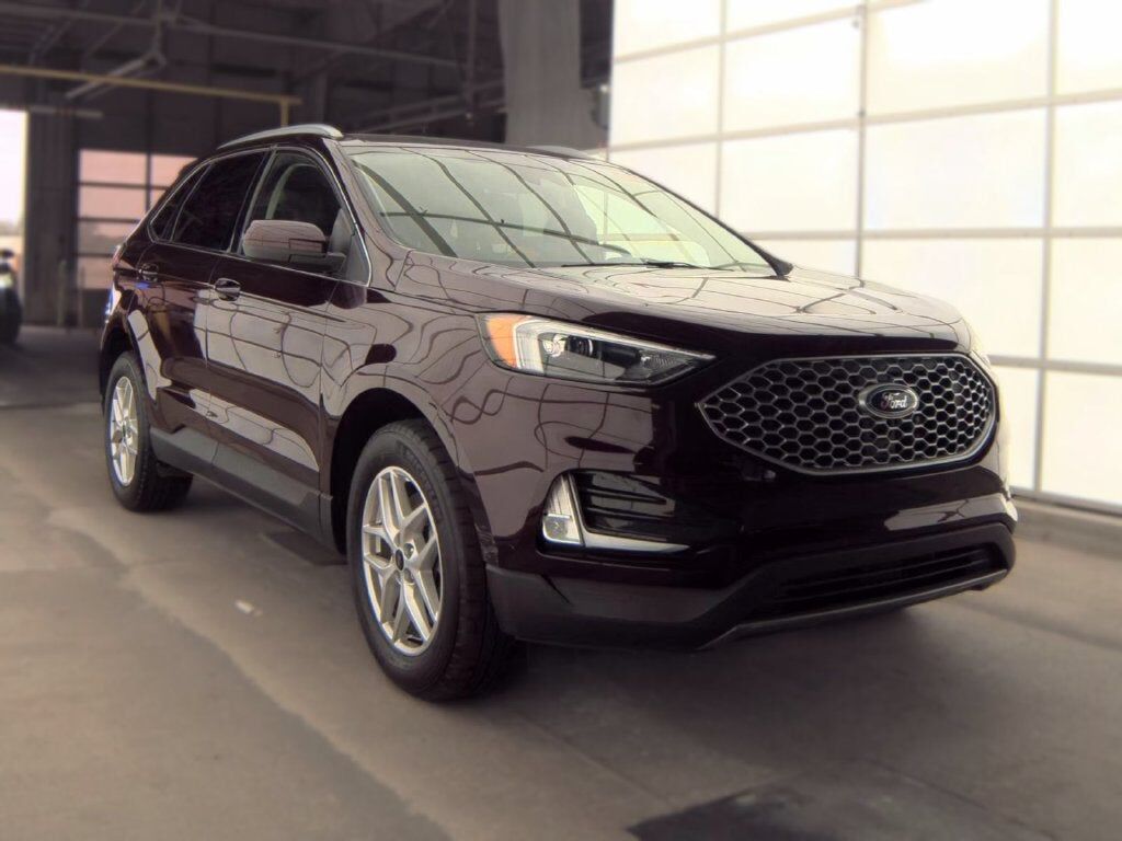 2024 FORD Edge